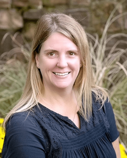 Kristen lee