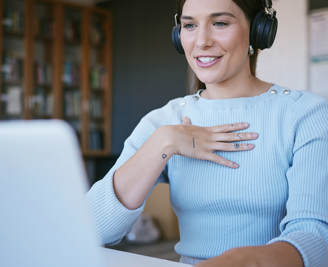 woman on computer learning