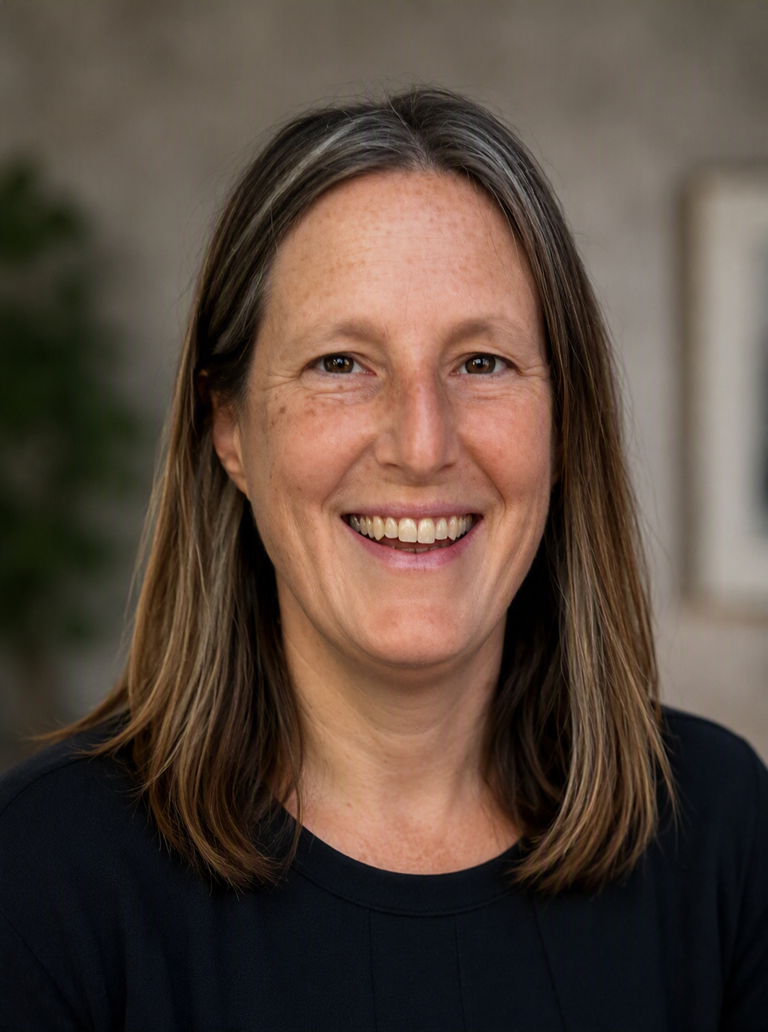 Melissa Johnson headshot
